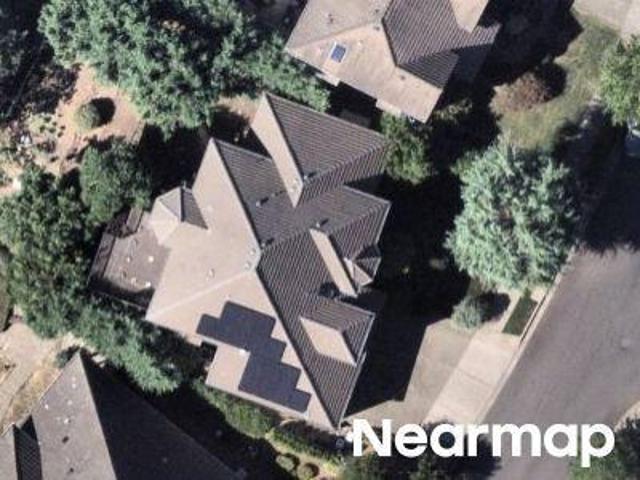 House for sale in West Linn