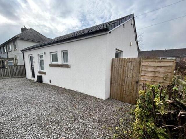 House for sale in London Park, Mirfield