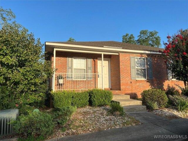 Condo for sale in Troy