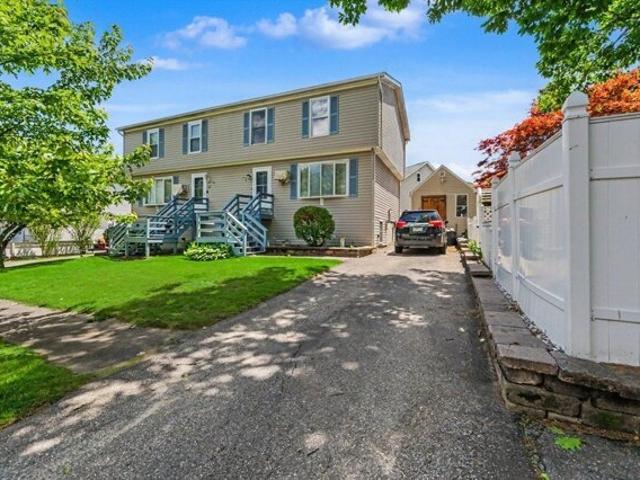 Condo for sale in Haverhill, Massachusetts