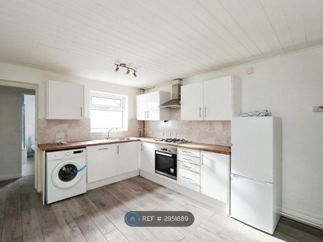 House for rent in Wilmorton, East Midlands
