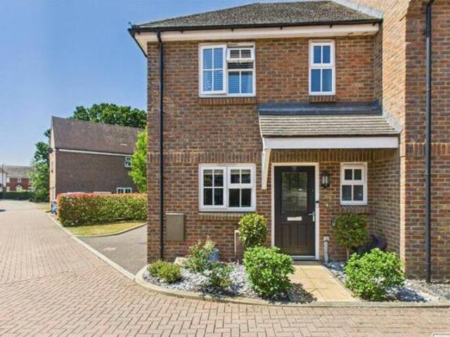 House for sale in Littlecote, West Sussex