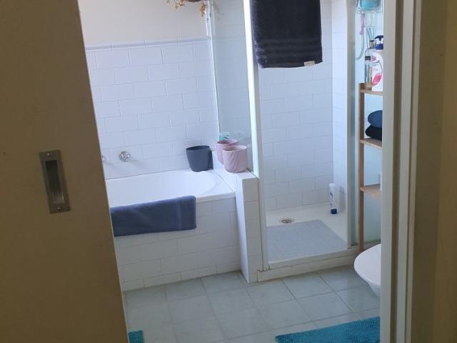 Room for rent in Camerons Creek, Victoria