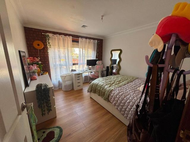 Room for rent in Camerons Creek, Victoria