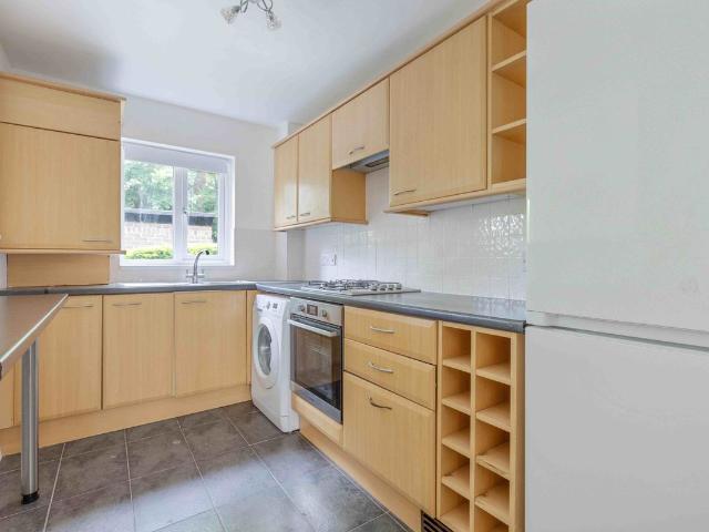 Apartment for rent in London Borough of Lewisham, Forest Hill