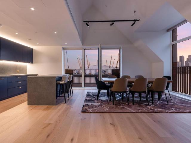 Apartment for rent in Goodluck Hope, Greater London
