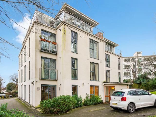 Apartment for rent in London Borough of Lewisham, Forest Hill