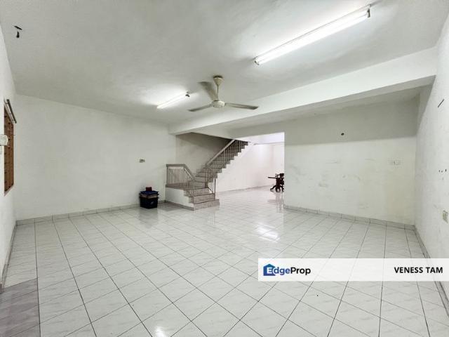 House for sale in Country Heights Damansara, Kuala Lumpur