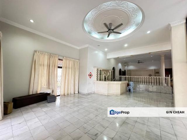 House for sale in Country Heights Damansara, Kuala Lumpur