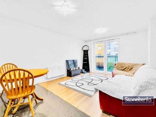 Apartment for rent in London Borough of Ealing, Greater London