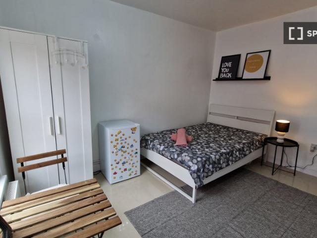 Apartment for rent in St. George in the East, Greater London