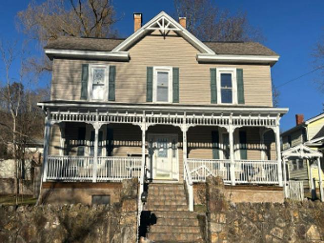 House for sale in Virginia