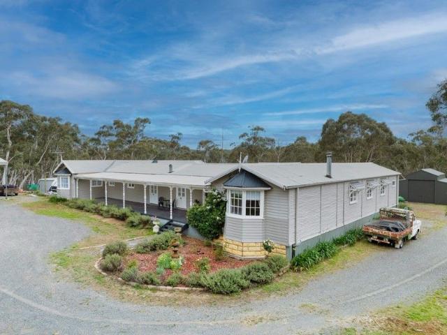 House And Land for sale in Bungonia