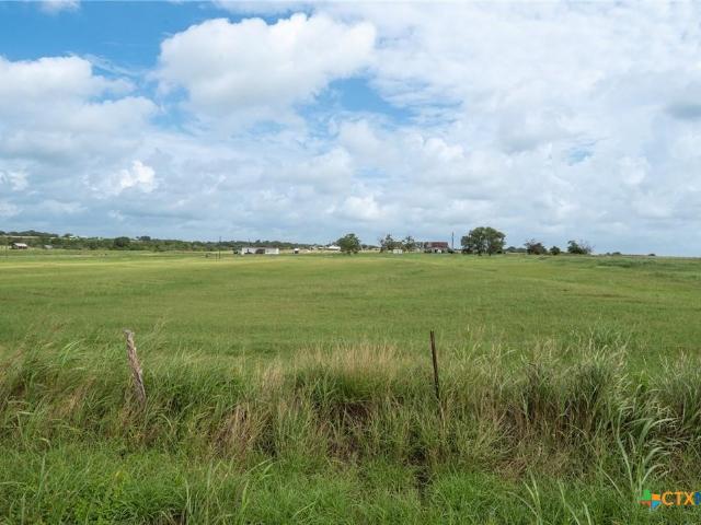 Land for sale in Shiner, Texas