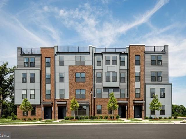Condo for sale in Virginia