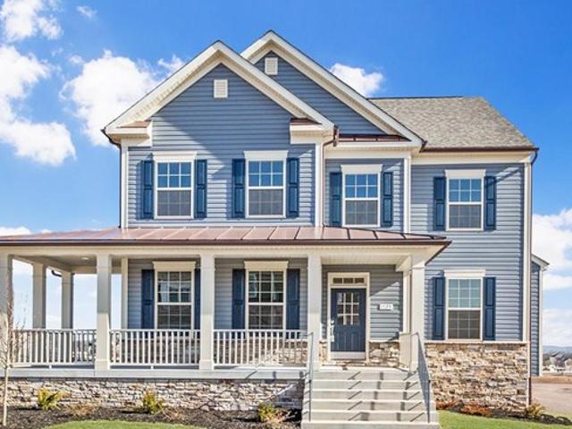 House for sale in Charles Town, West Virginia