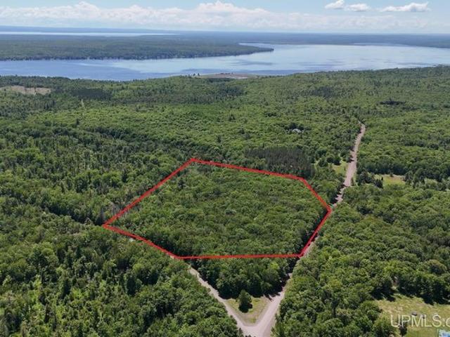 Land for sale in Houghton, Michigan