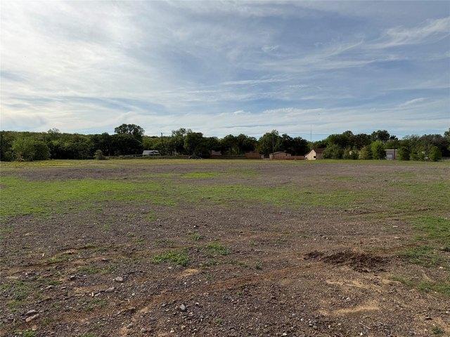 Land for sale in Kennedale, Texas