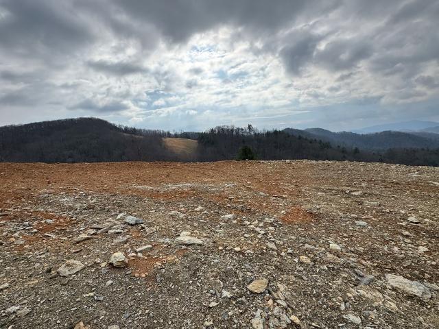 Land for sale in Lansing, North Carolina