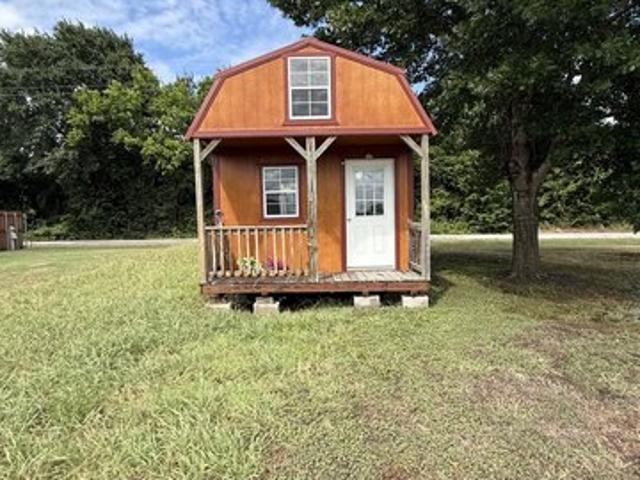 House for sale in Navarro, Texas