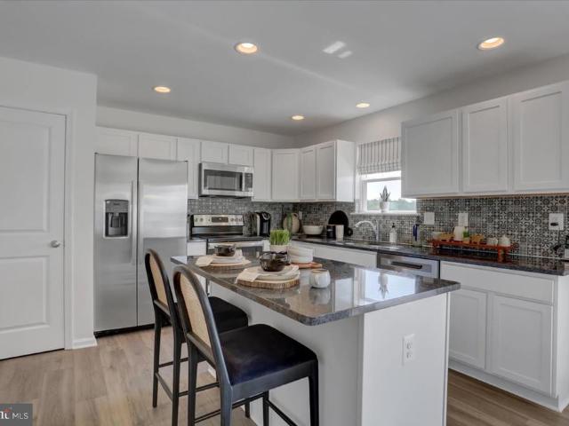 House for sale in Inwood, Berkeley County