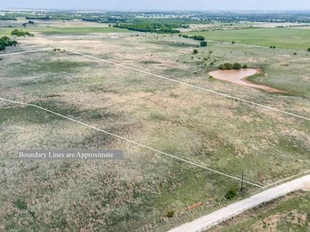 Farm for sale in Clay, Texas