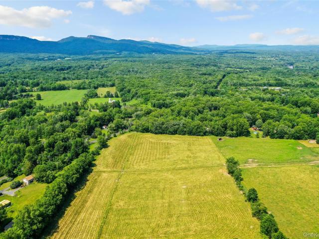 Property for sale in Gardiner, New York