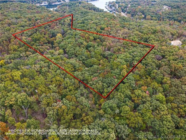 Land for sale in Sunrise Beach, Camden County