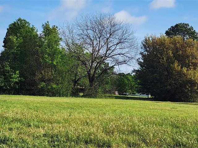 Land for sale in Henderson, Texas