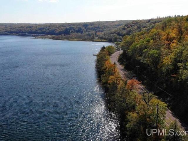 Land for sale in Houghton
