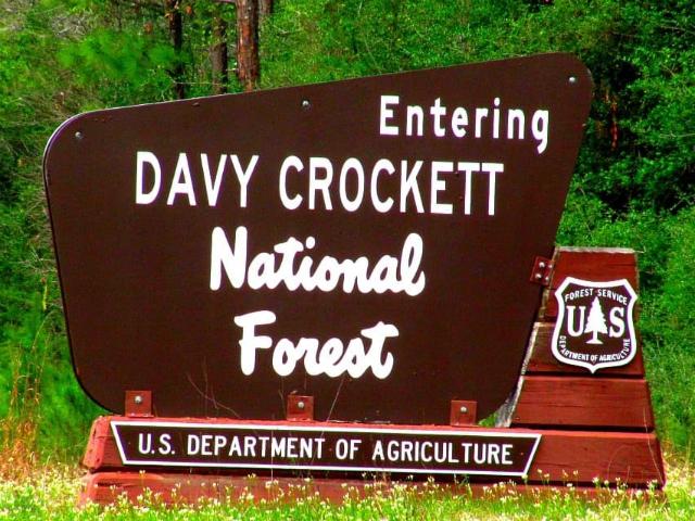 Land for sale in Crockett, Texas