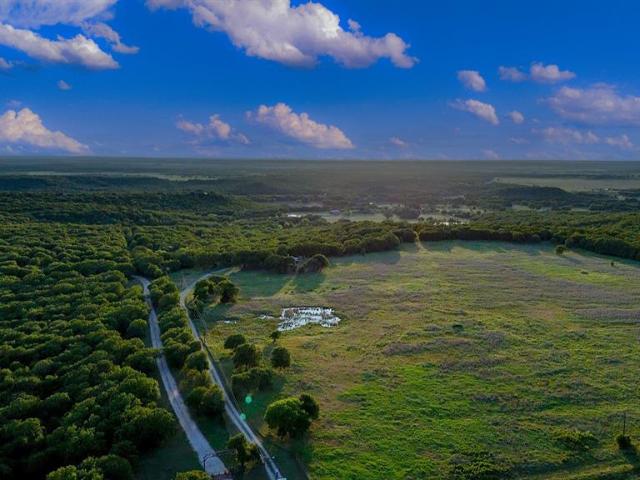 Land for sale in Bowie, Texas
