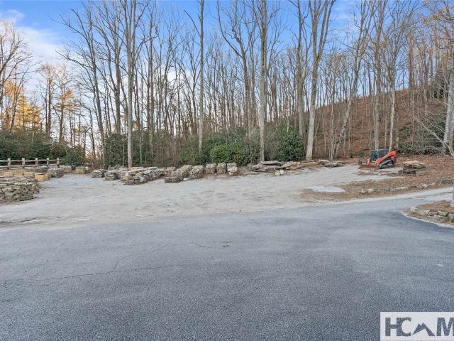 Land for sale in Highlands, North Carolina