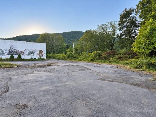 Property for sale in West Jefferson, Ashe County