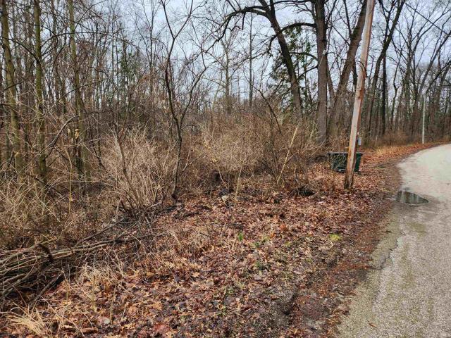 Land for sale in Syracuse, Indiana