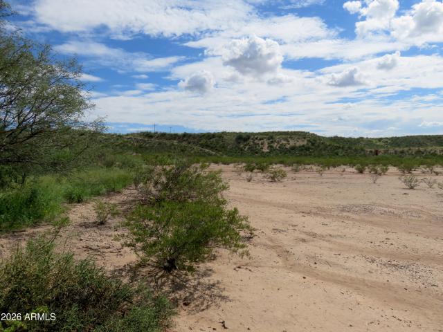 Land for sale in Cochise, Arizona