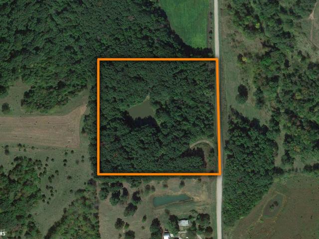 Land for sale in Davis, Iowa