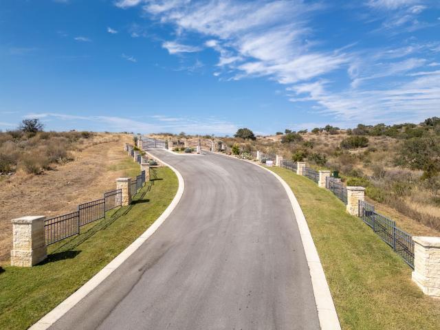 Land for sale in Kingsland, Texas