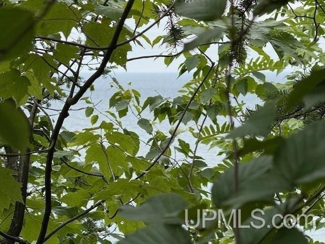 Land for sale in Allouez