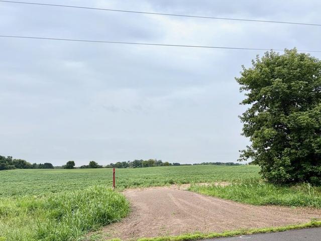 Land for sale in Isanti, Minnesota