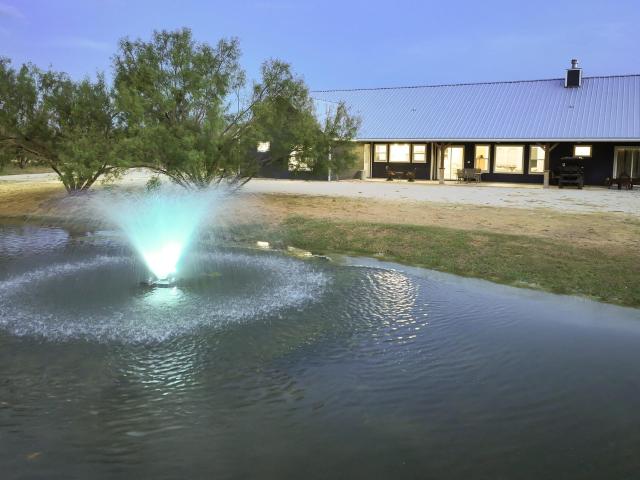 Farm for sale in La Pryor, Texas