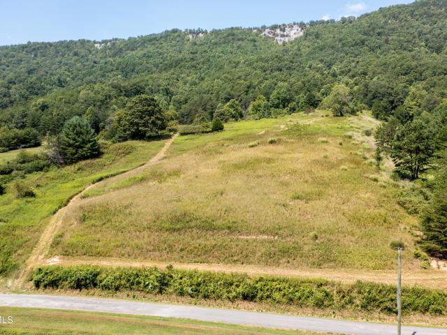 Land for sale in Surgoinsville, East Tennessee