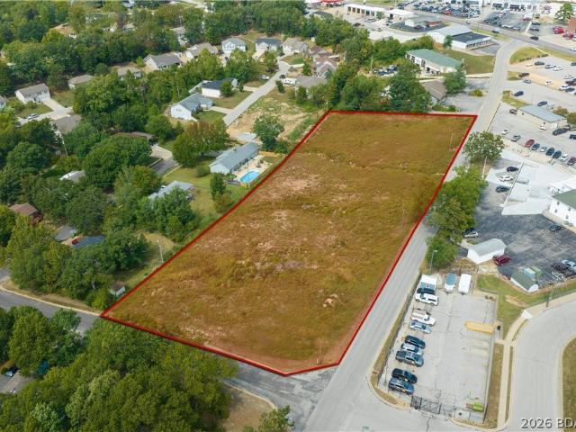Commercial for sale in Camdenton, Missouri