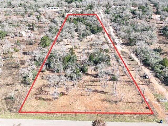 Land for sale in Smithville, Texas