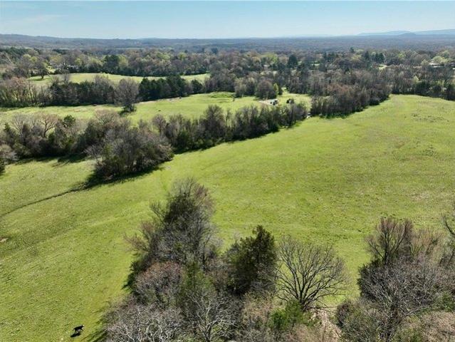 Farm for sale in Ark