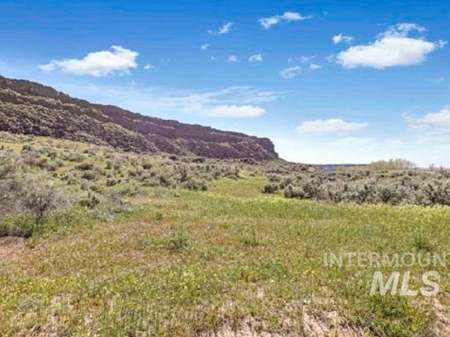 Land for sale in Bliss, Idaho