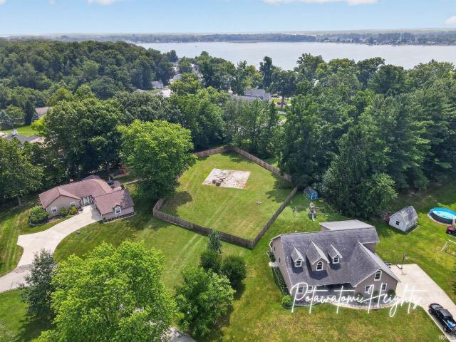 Land for sale in Syracuse, Indiana