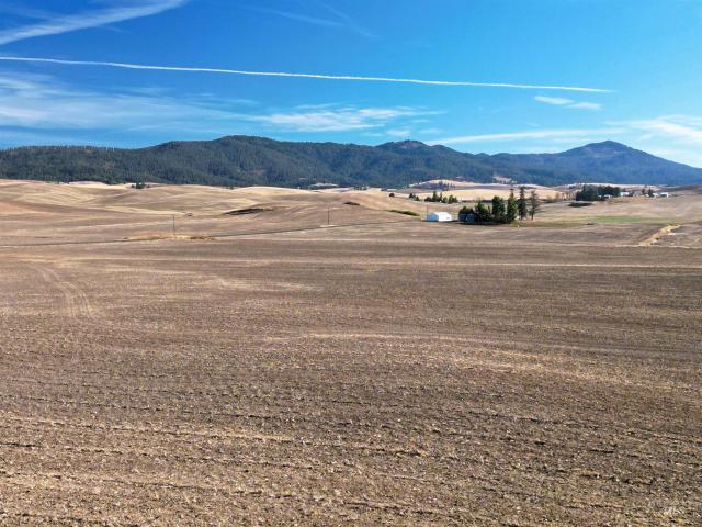 Land for sale in Moscow, Idaho