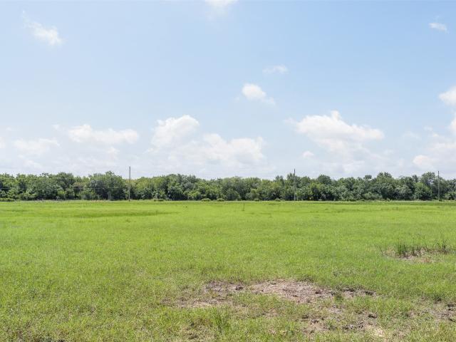 Land for sale in Wallis, Texas