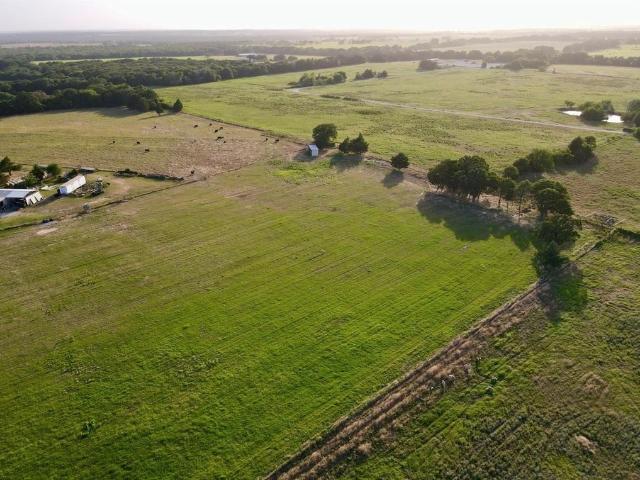 Land for sale in Bowie, Texas
